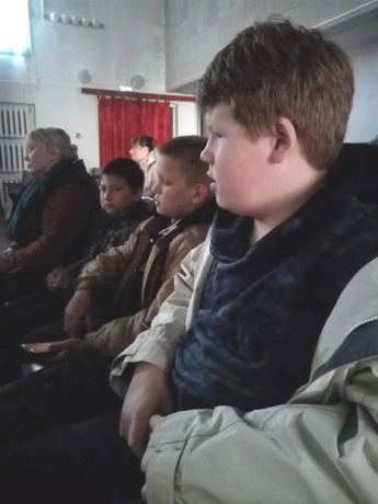 Посетили концертную программу в Мошковском ДК, посвященную поселению и людям сельского труда.
